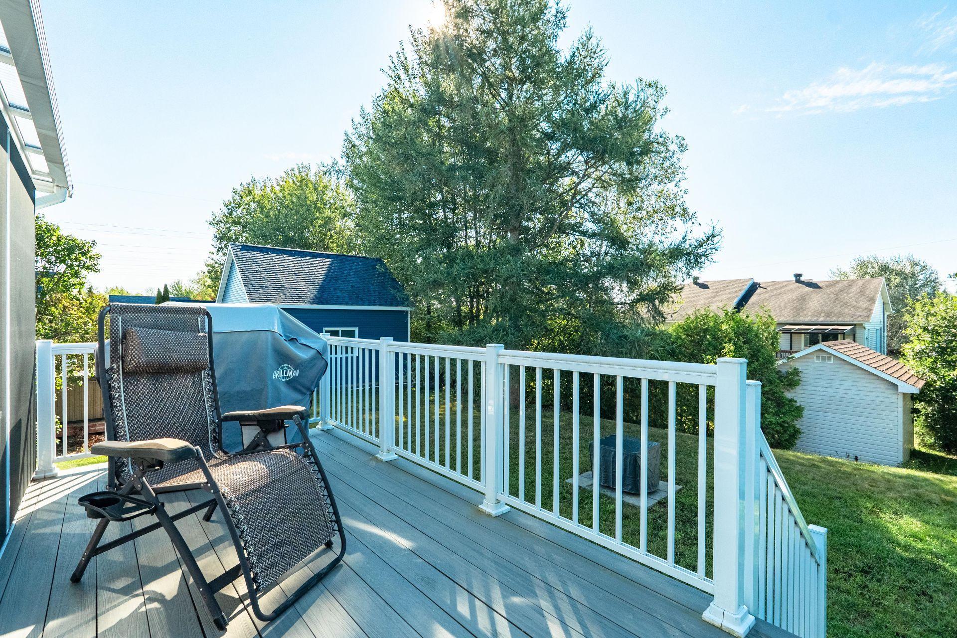 









284


Rue des Grands-Ducs

,
Sherbrooke (Brompton/Rock Forest/Saint-Élie/Deauville),




QC
J1R0S3

