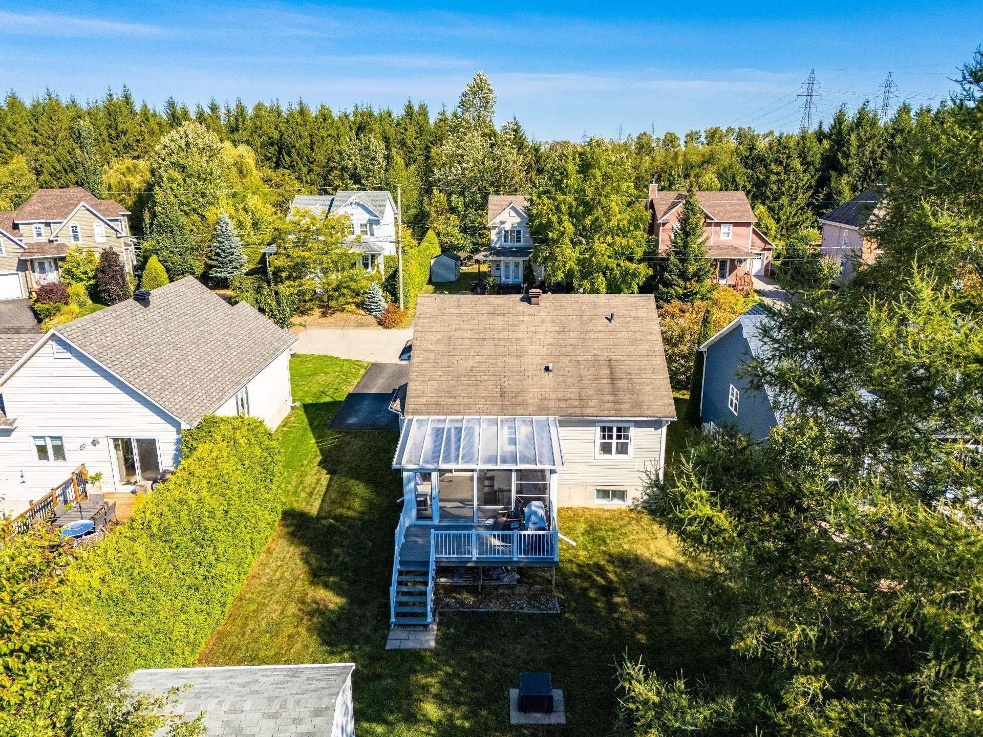 









284


Rue des Grands-Ducs

,
Sherbrooke (Brompton/Rock Forest/Saint-Élie/Deauville),




QC
J1R0S3

