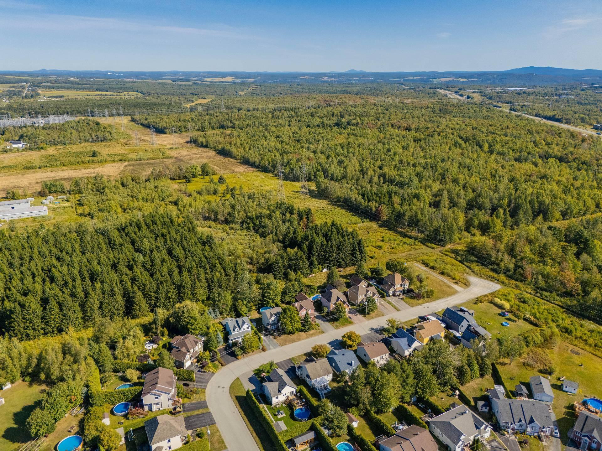 









284


Rue des Grands-Ducs

,
Sherbrooke (Brompton/Rock Forest/Saint-Élie/Deauville),




QC
J1R0S3

