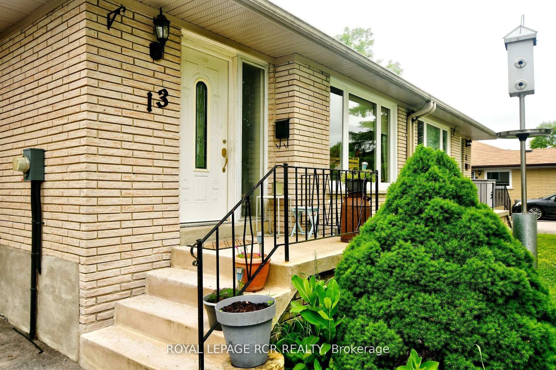 









13


McDonald

Drive,
Aurora,




ON
L4G 2T4

