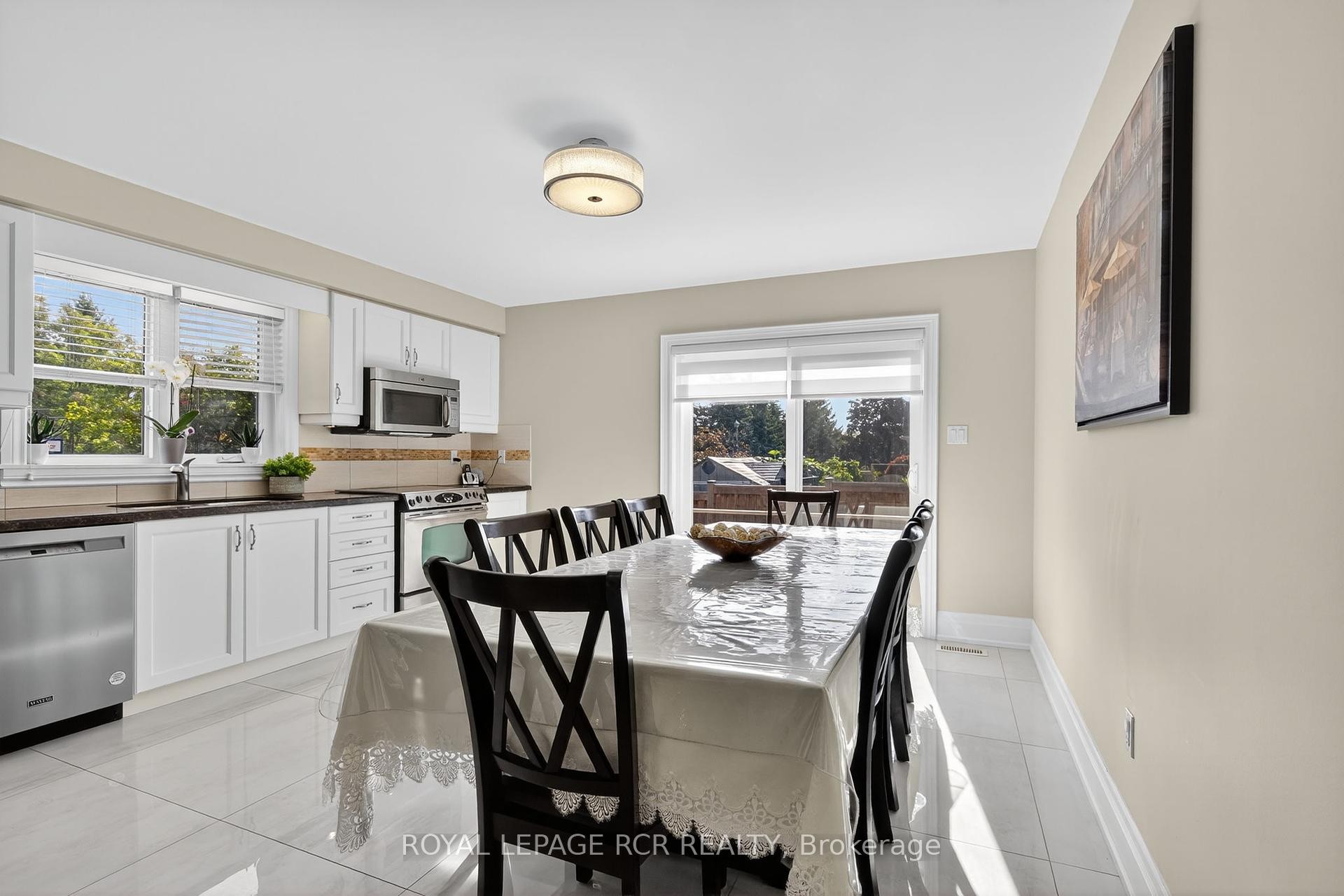 









97


Riverwood

Terrace,
Caledon,




ON
L7E 1S6

