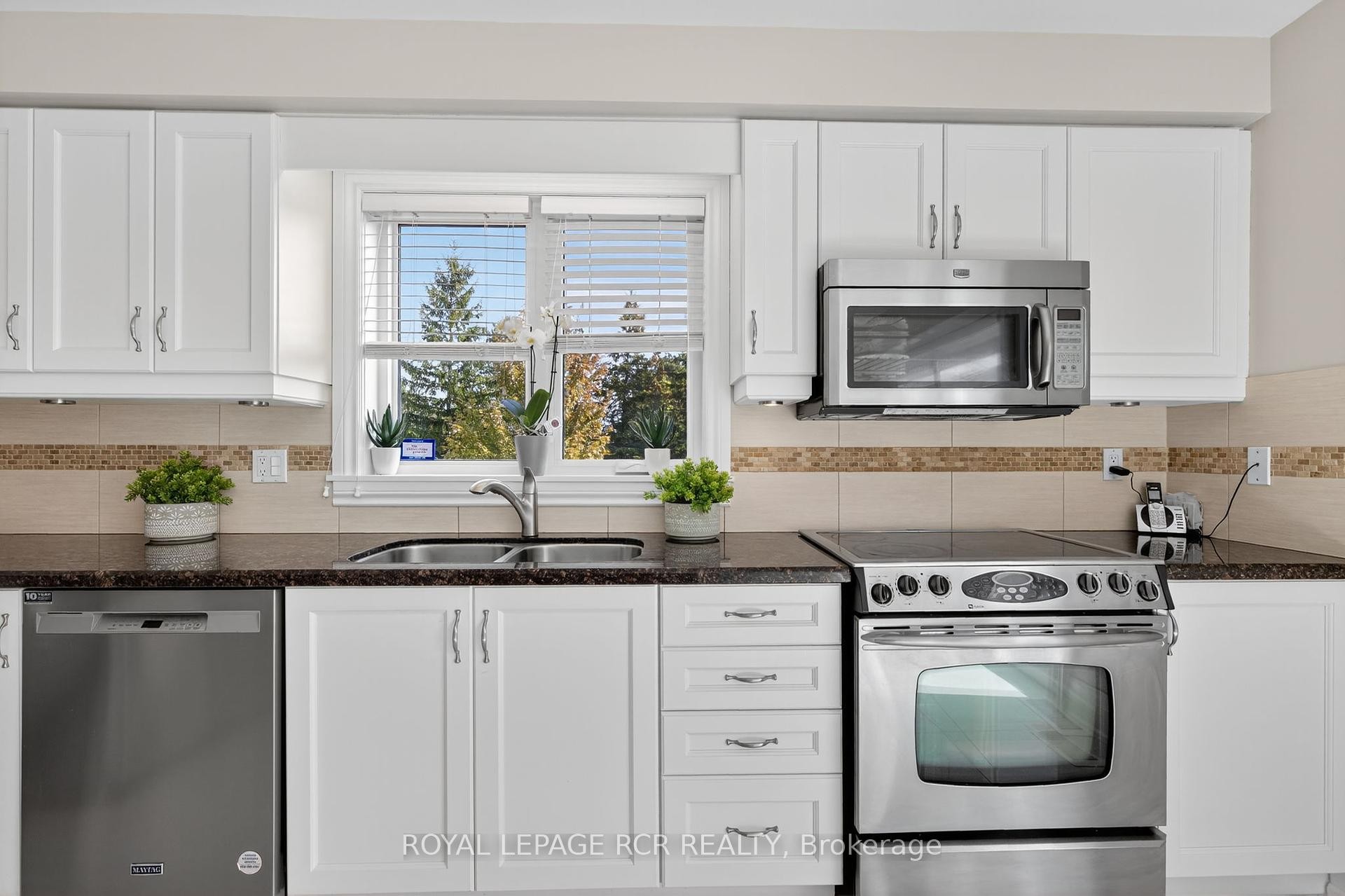 









97


Riverwood

Terrace,
Caledon,




ON
L7E 1S6

