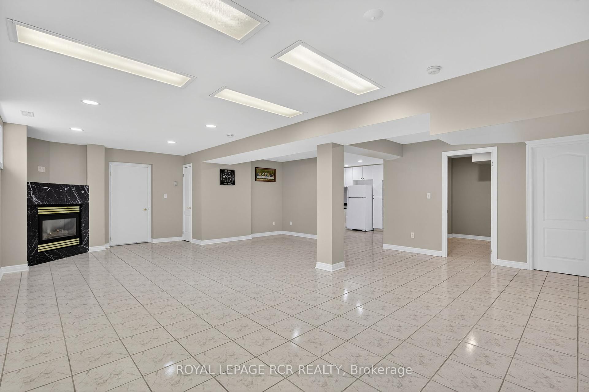 









97


Riverwood

Terrace,
Caledon,




ON
L7E 1S6

