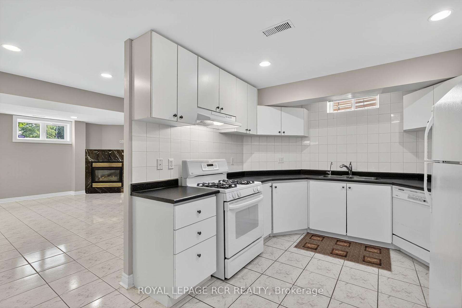 









97


Riverwood

Terrace,
Caledon,




ON
L7E 1S6

