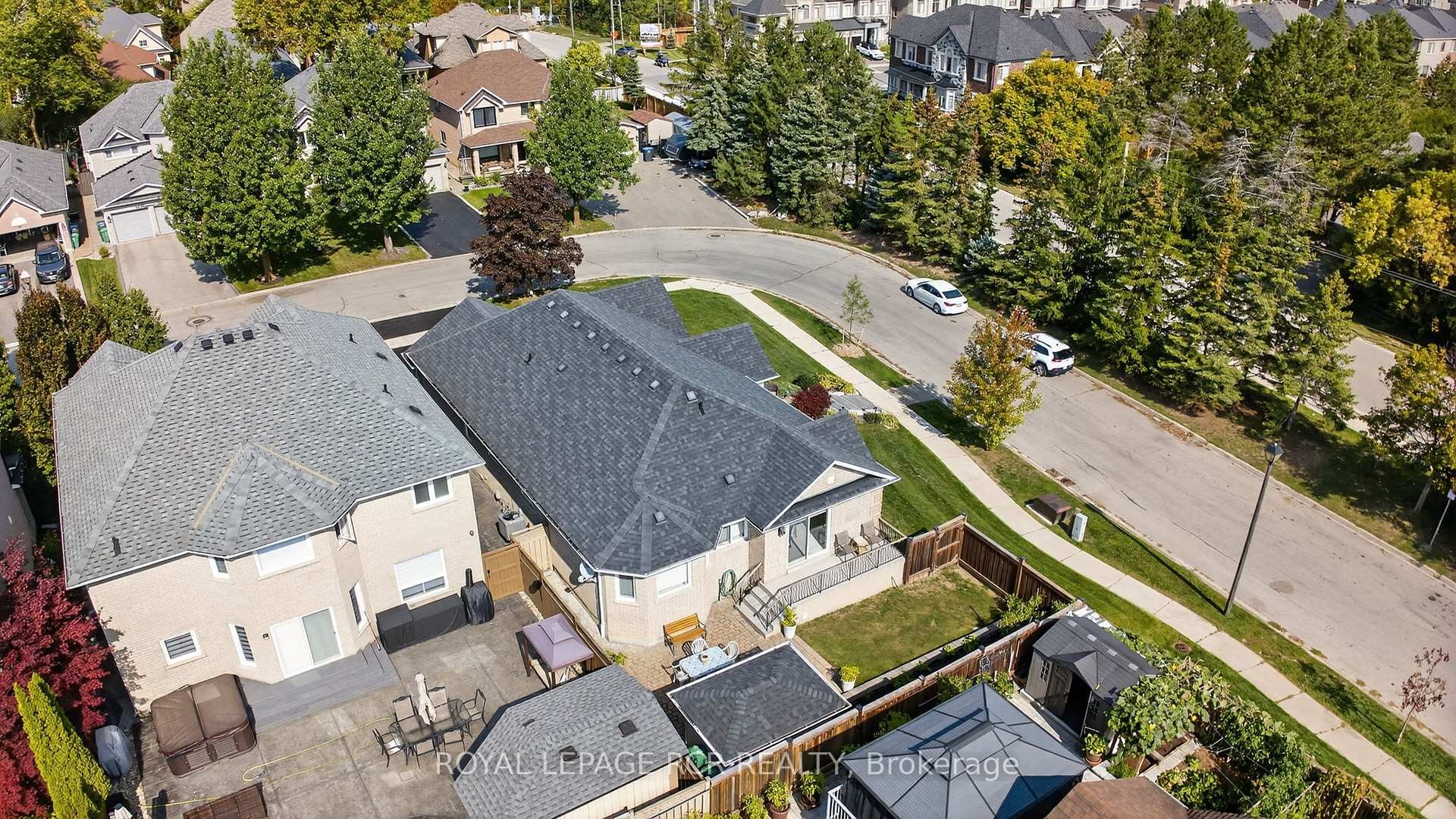 









97


Riverwood

Terrace,
Caledon,




ON
L7E 1S6

