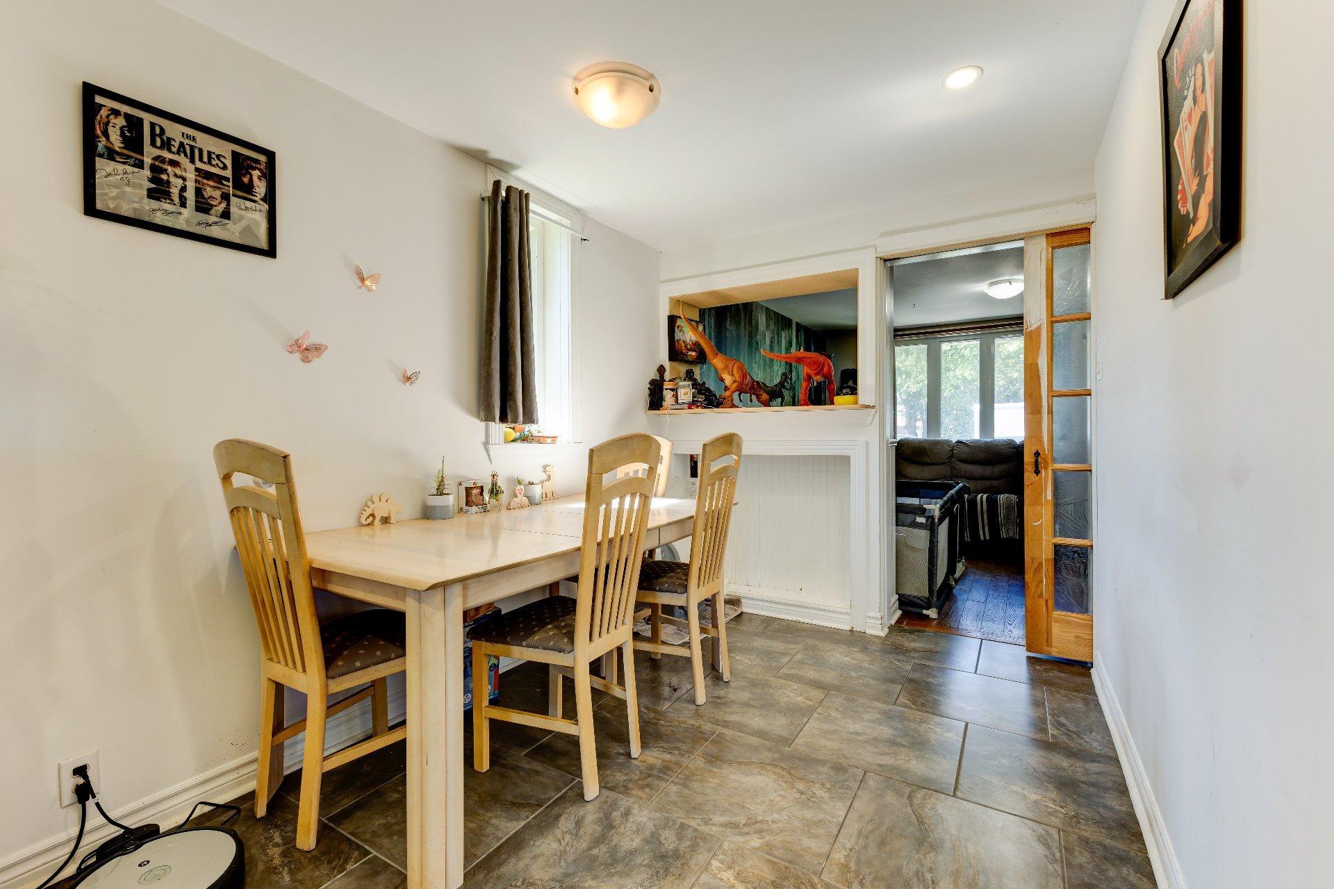 









16

 - 16A


Boul. René-Fortin

,
Saint-Paul-de-l'Île-aux-Noix,




QC
J0J1G0

