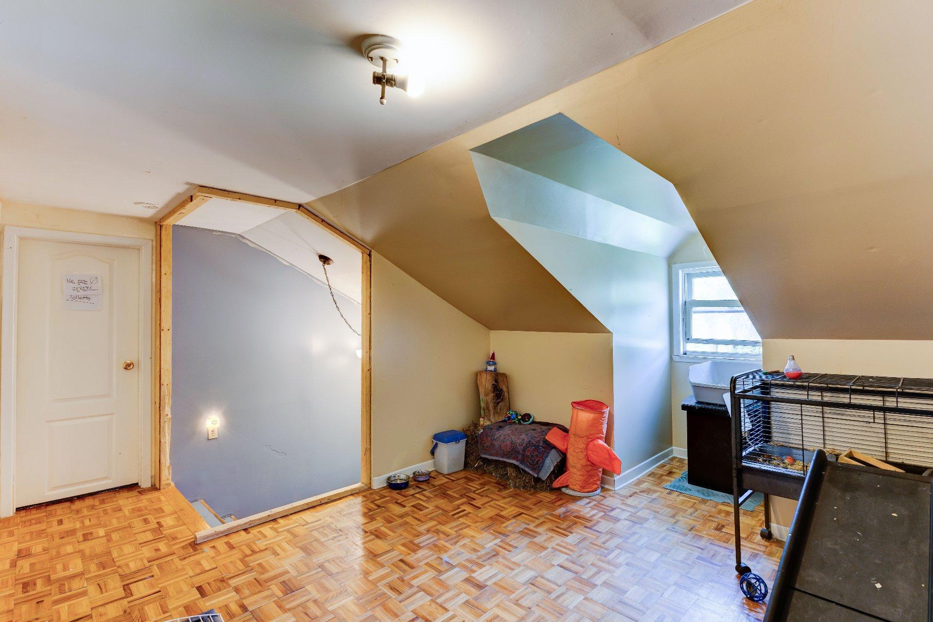 









16

 - 16A


Boul. René-Fortin

,
Saint-Paul-de-l'Île-aux-Noix,




QC
J0J1G0

