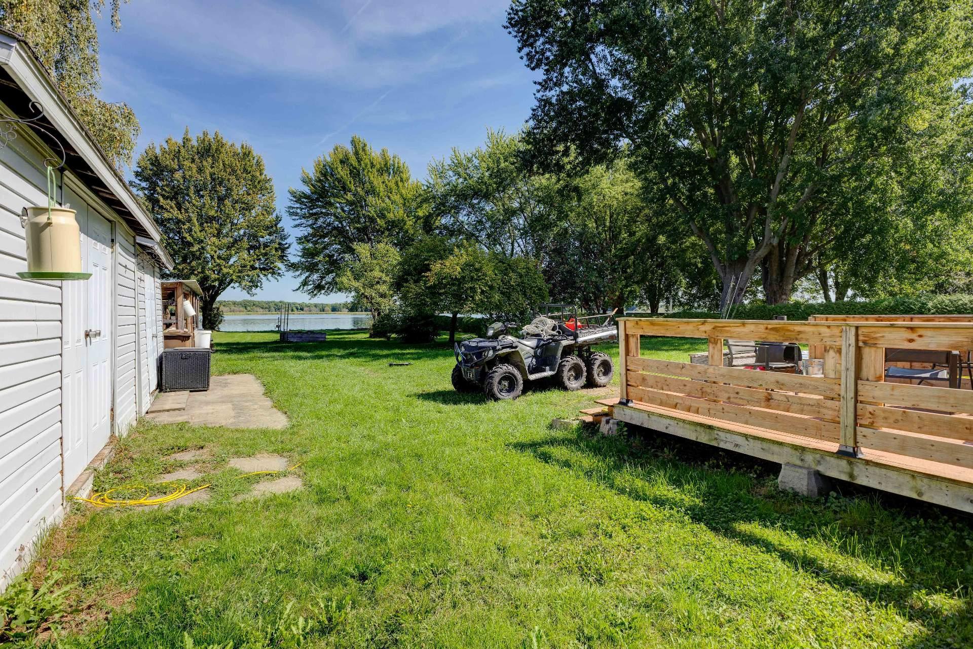 









16

 - 16A


Boul. René-Fortin

,
Saint-Paul-de-l'Île-aux-Noix,




QC
J0J1G0

