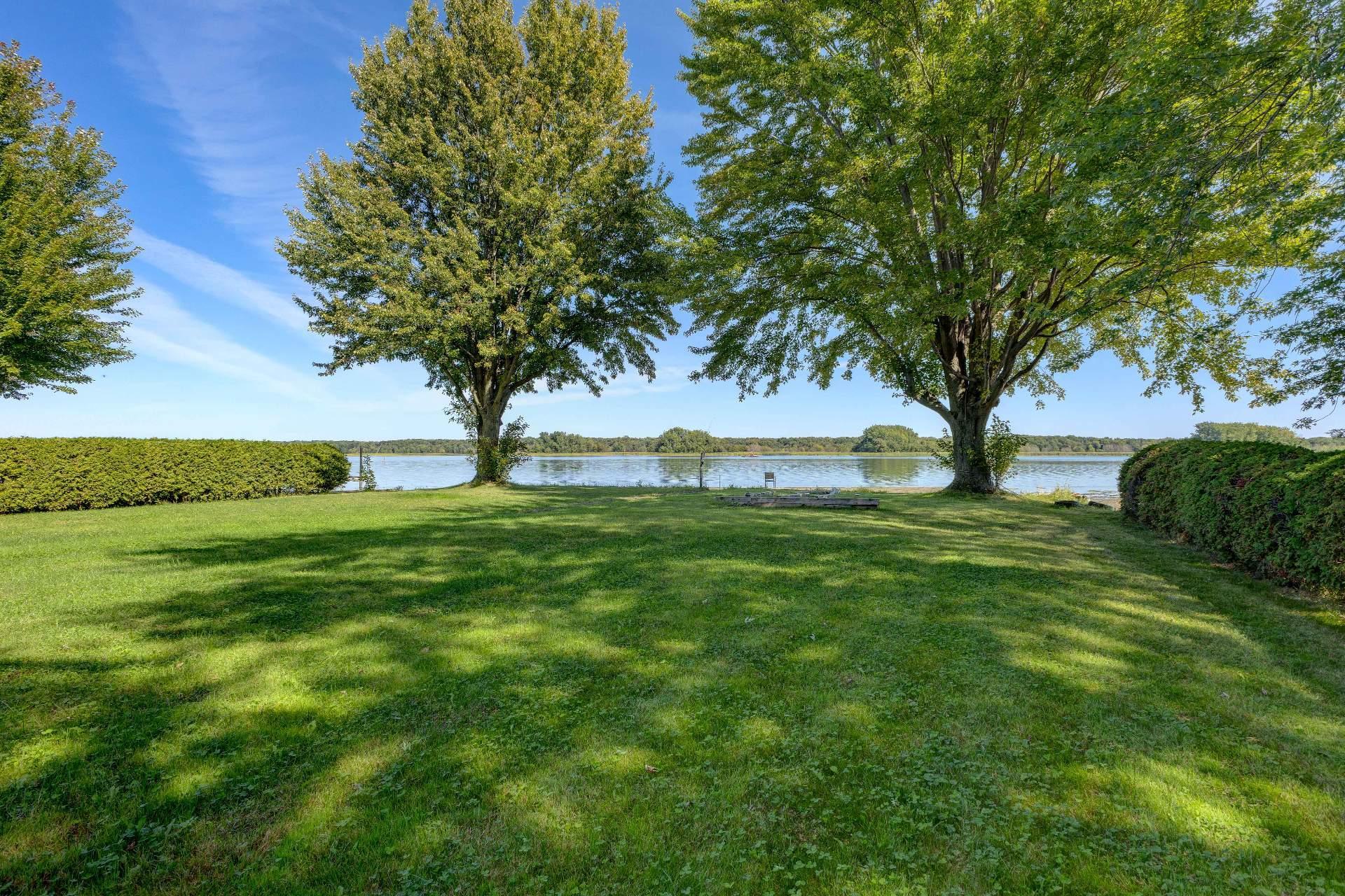 









16

 - 16A


Boul. René-Fortin

,
Saint-Paul-de-l'Île-aux-Noix,




QC
J0J1G0

