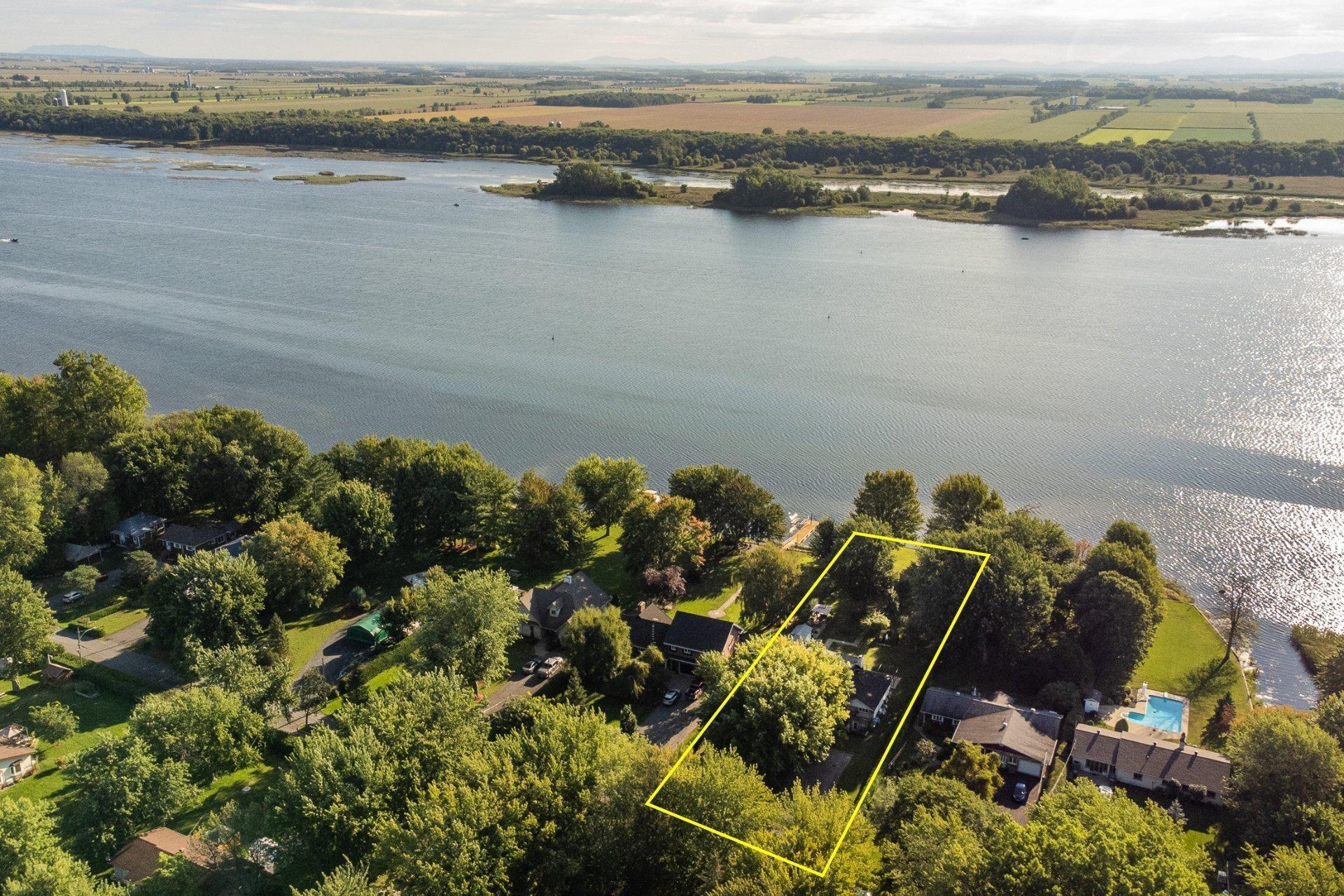 









16

 - 16A


Boul. René-Fortin

,
Saint-Paul-de-l'Île-aux-Noix,




QC
J0J1G0

