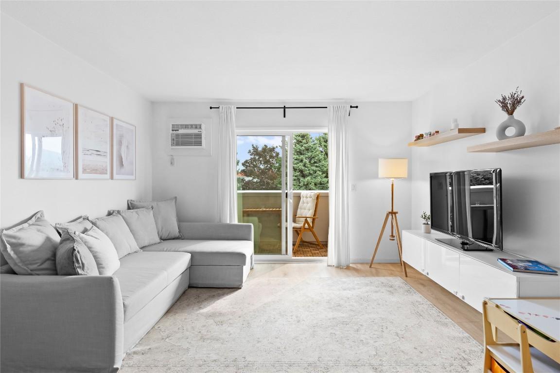 









3160


De Montreuil

Court, 406,
Kelowna,




BC
V1W 3W3

