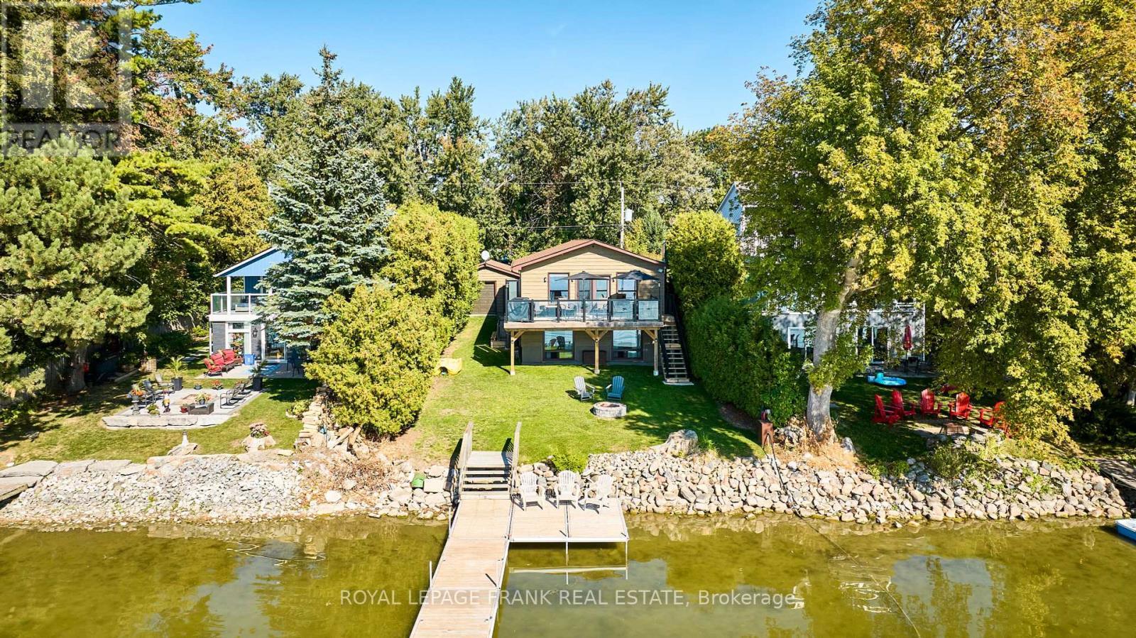 












26 WAKEFORD ROAD

,
Kawartha Lakes (Little Britain),




Ontario
K0M2C0

