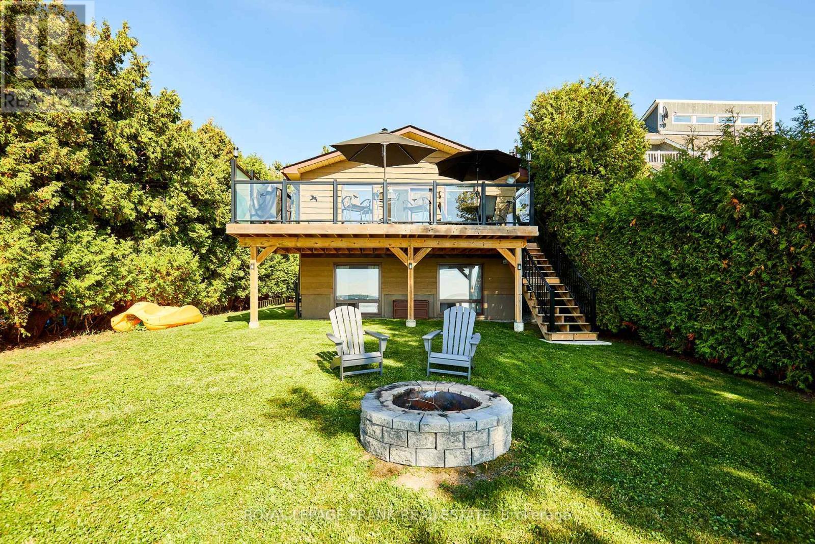 












26 WAKEFORD ROAD

,
Kawartha Lakes (Little Britain),




Ontario
K0M2C0

