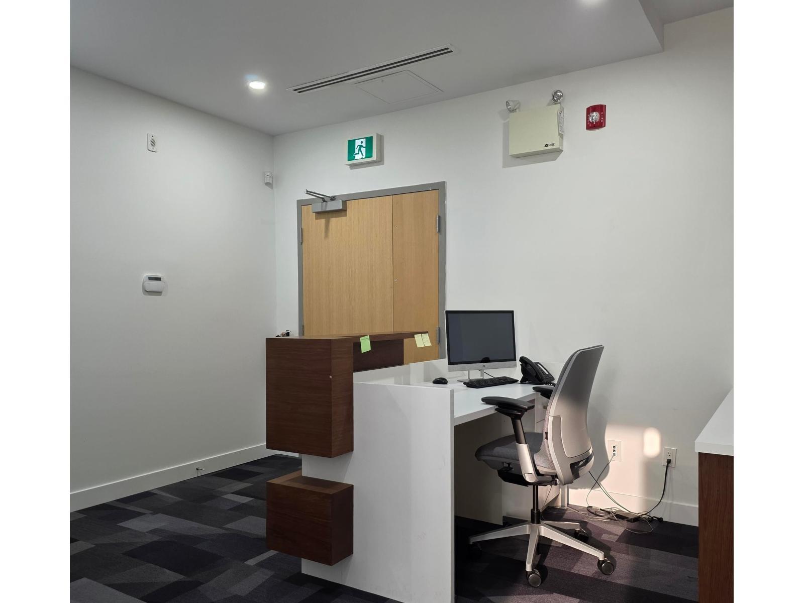 












405 8318 120 STREET

,
Surrey,




British Columbia
V3W3N4

