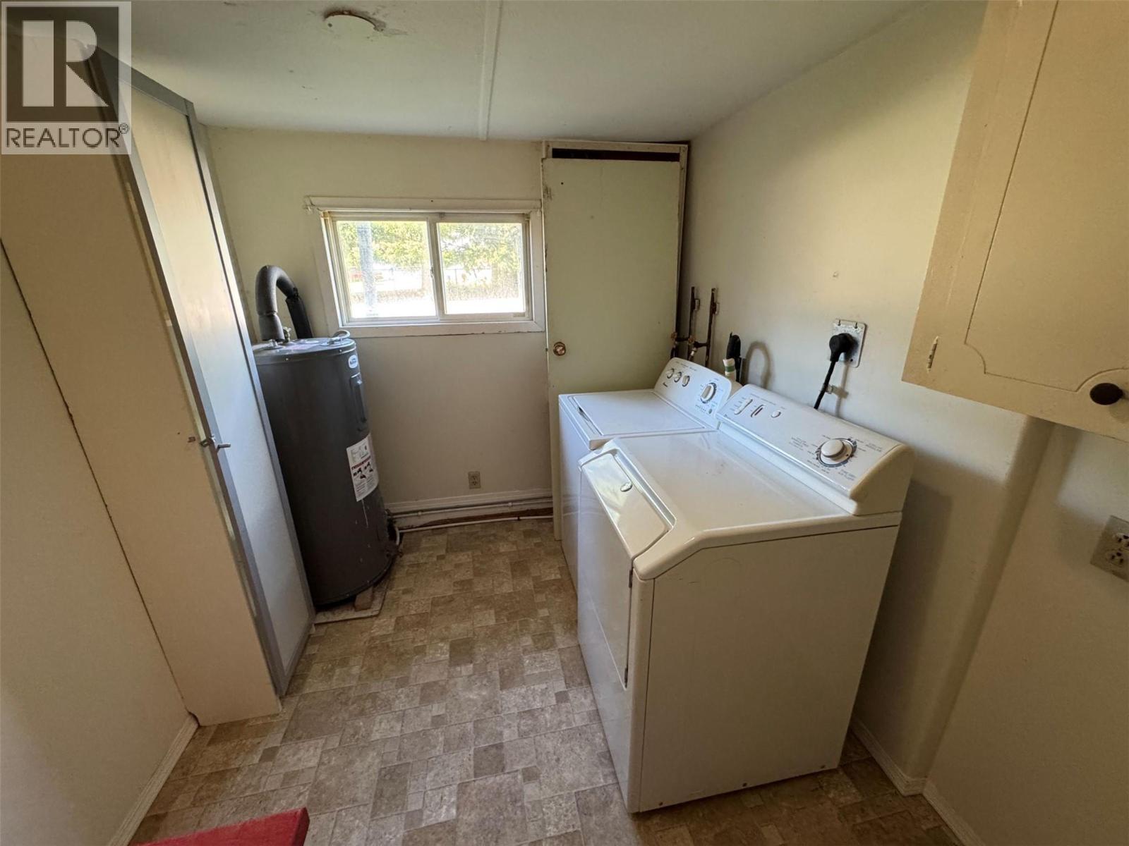 












568 N Kimberly Avenue

,
Greenwood,




British Columbia
V0H1J0

