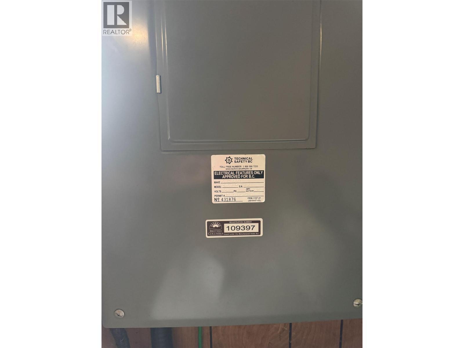 












568 N Kimberly Avenue

,
Greenwood,




British Columbia
V0H1J0

