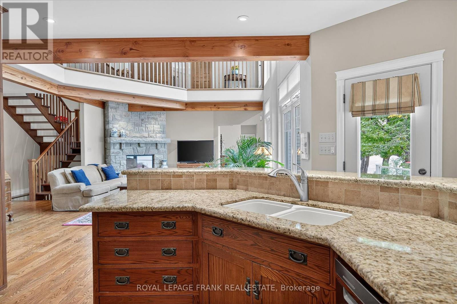 












3081 BEACHWOOD DRIVE

,
Selwyn,




Ontario
K0L2H0

