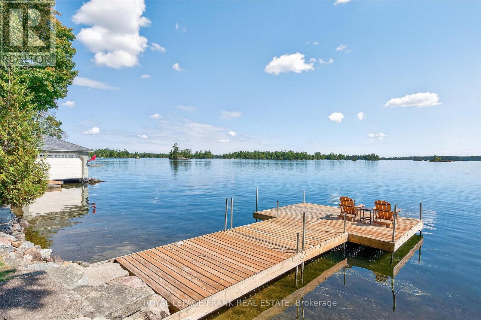 












3081 BEACHWOOD DRIVE

,
Selwyn,




Ontario
K0L2H0

