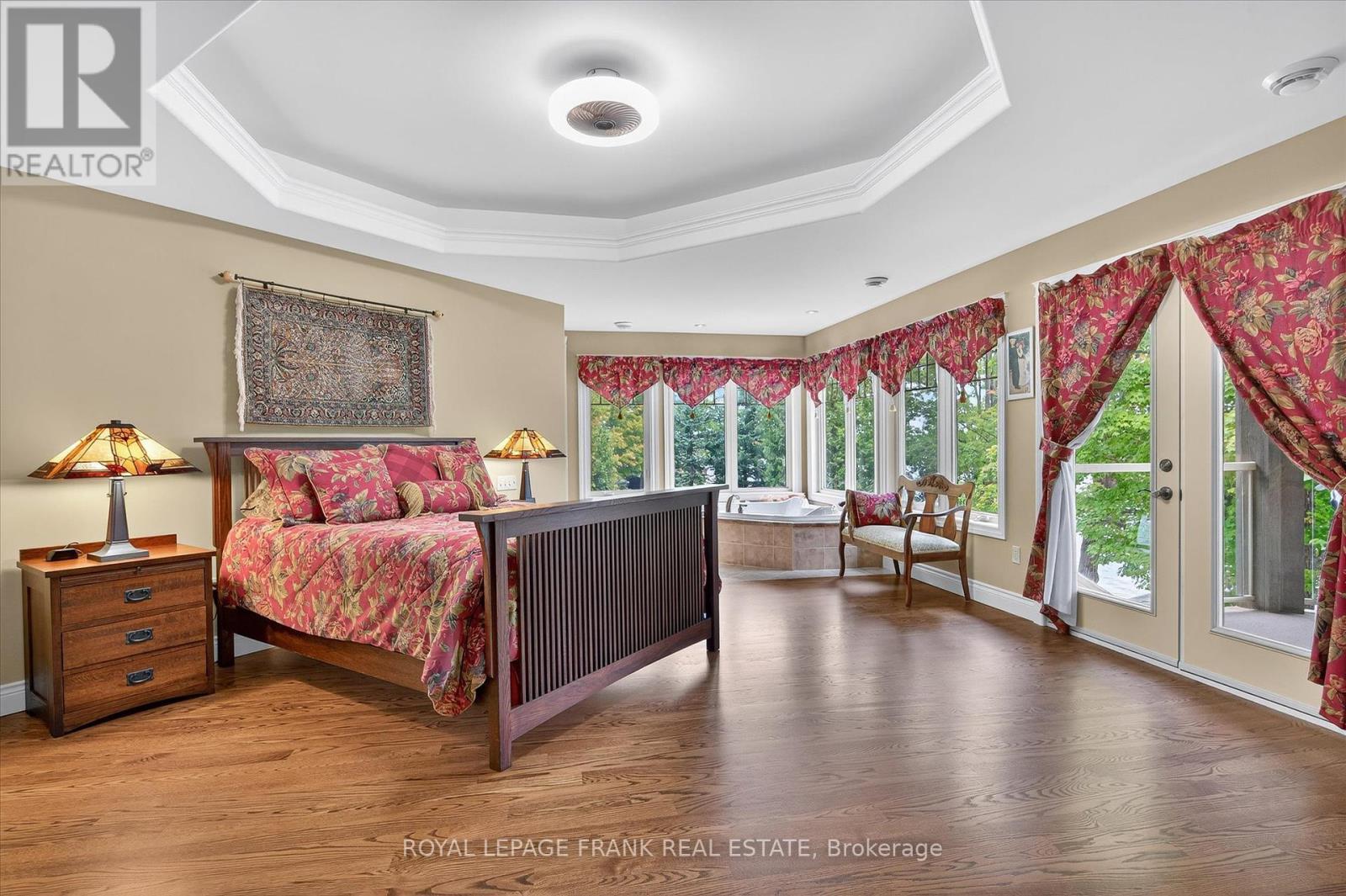 












3081 BEACHWOOD DRIVE

,
Selwyn,




Ontario
K0L2H0

