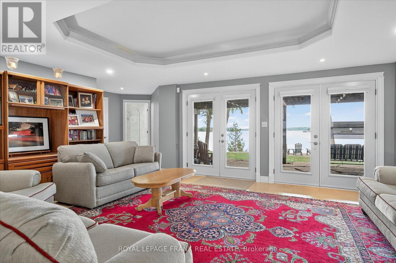 












3081 BEACHWOOD DRIVE

,
Selwyn,




Ontario
K0L2H0

