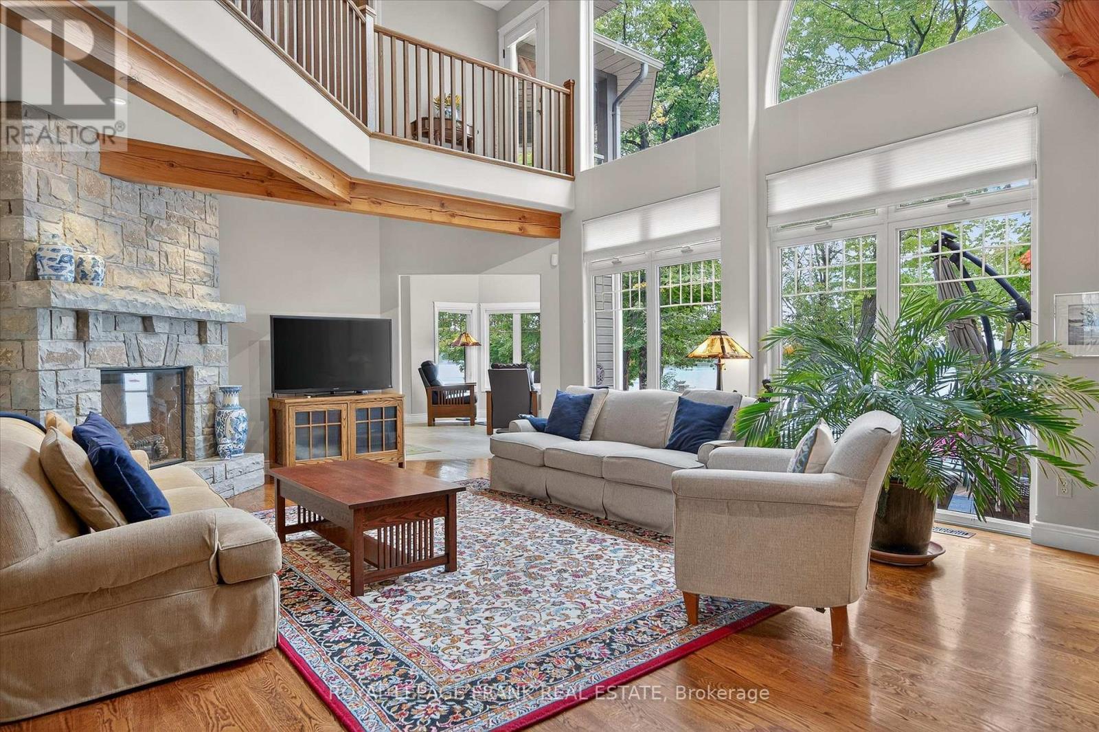 












3081 BEACHWOOD DRIVE

,
Selwyn,




Ontario
K0L2H0

