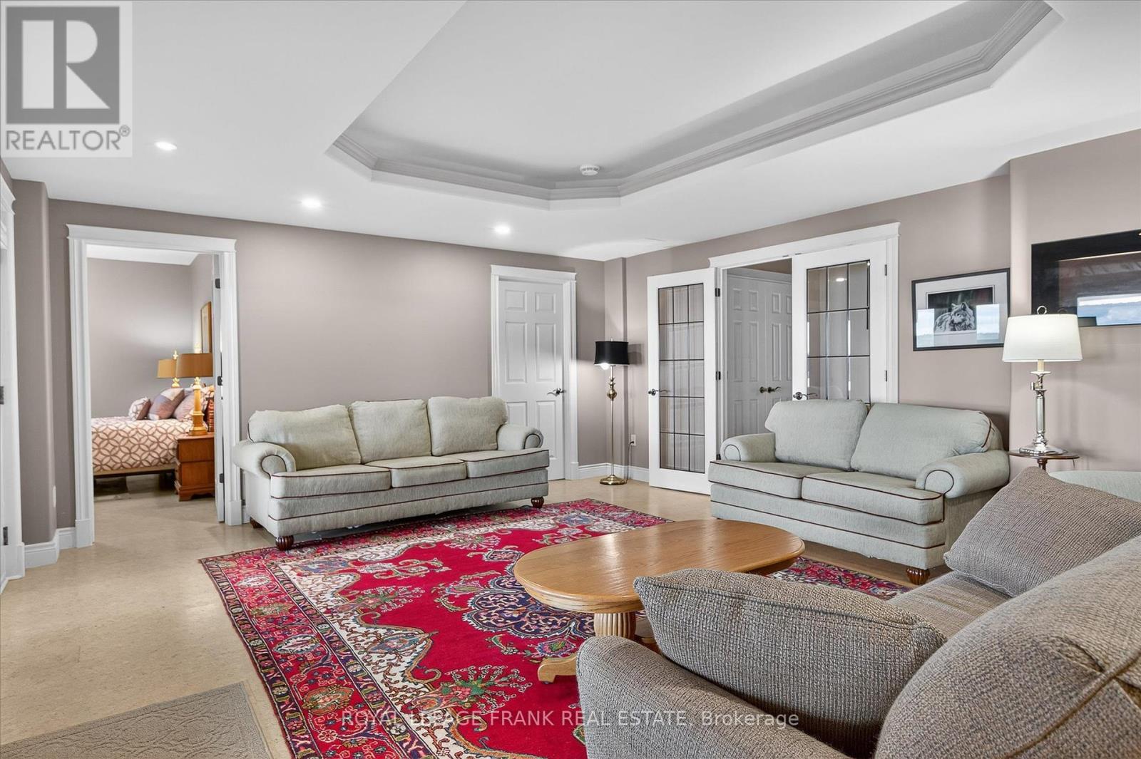 












3081 BEACHWOOD DRIVE

,
Selwyn,




Ontario
K0L2H0

