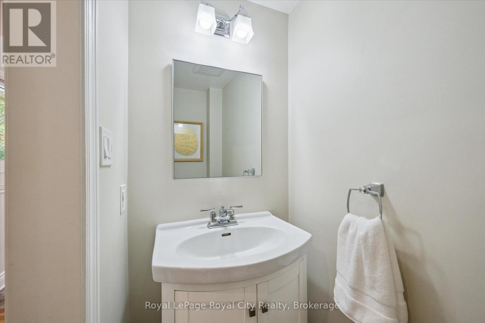 












5900 2ND LINE E

,
Guelph/Eramosa,




Ontario
N0B1B0

