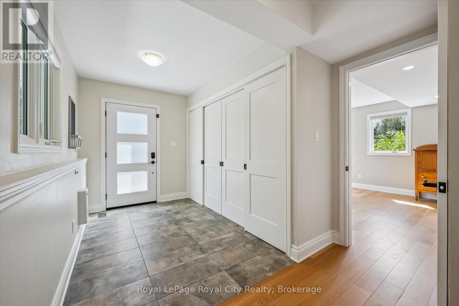 












5900 2ND LINE E

,
Guelph/Eramosa,




Ontario
N0B1B0

