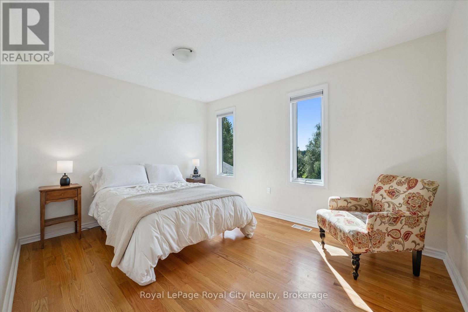 












5900 2ND LINE E

,
Guelph/Eramosa,




Ontario
N0B1B0

