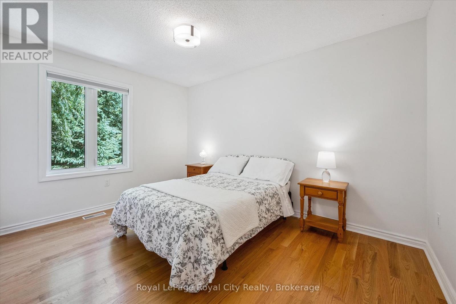 












5900 2ND LINE E

,
Guelph/Eramosa,




Ontario
N0B1B0

