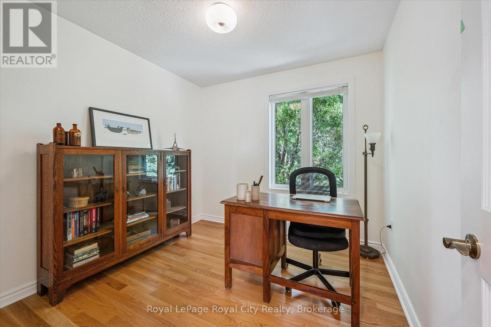 












5900 2ND LINE E

,
Guelph/Eramosa,




Ontario
N0B1B0

