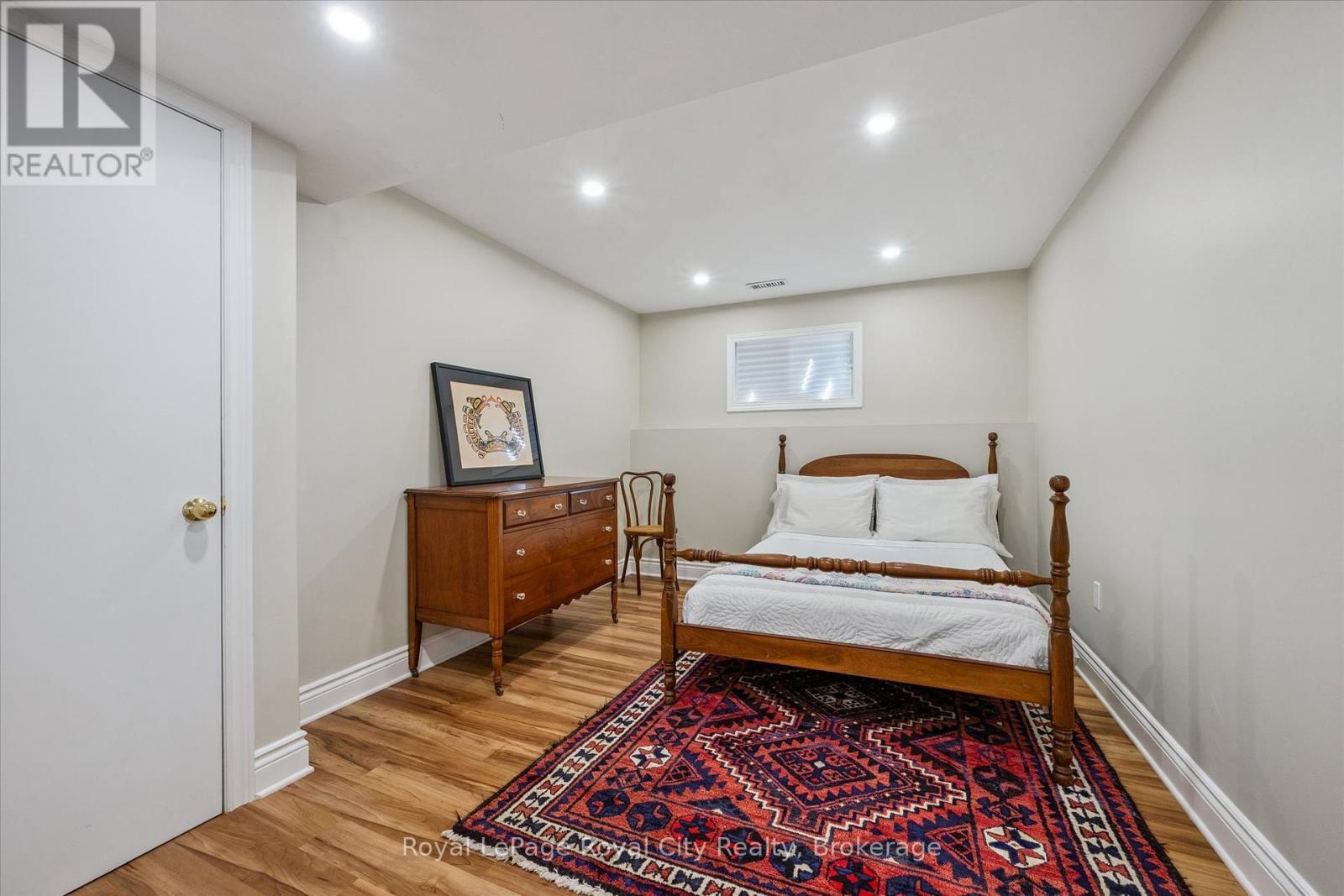 












5900 2ND LINE E

,
Guelph/Eramosa,




Ontario
N0B1B0

