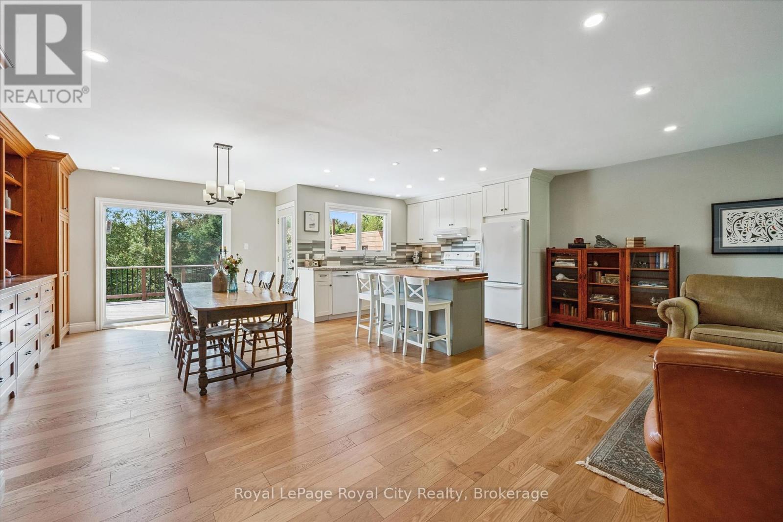 












5900 2ND LINE E

,
Guelph/Eramosa,




Ontario
N0B1B0

