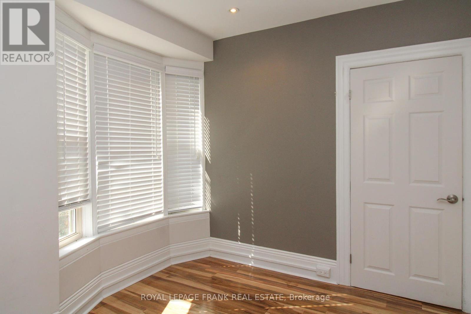 












140 ANTRIM STREET

,
Peterborough (Town Ward 3),




Ontario
K9H3G3

