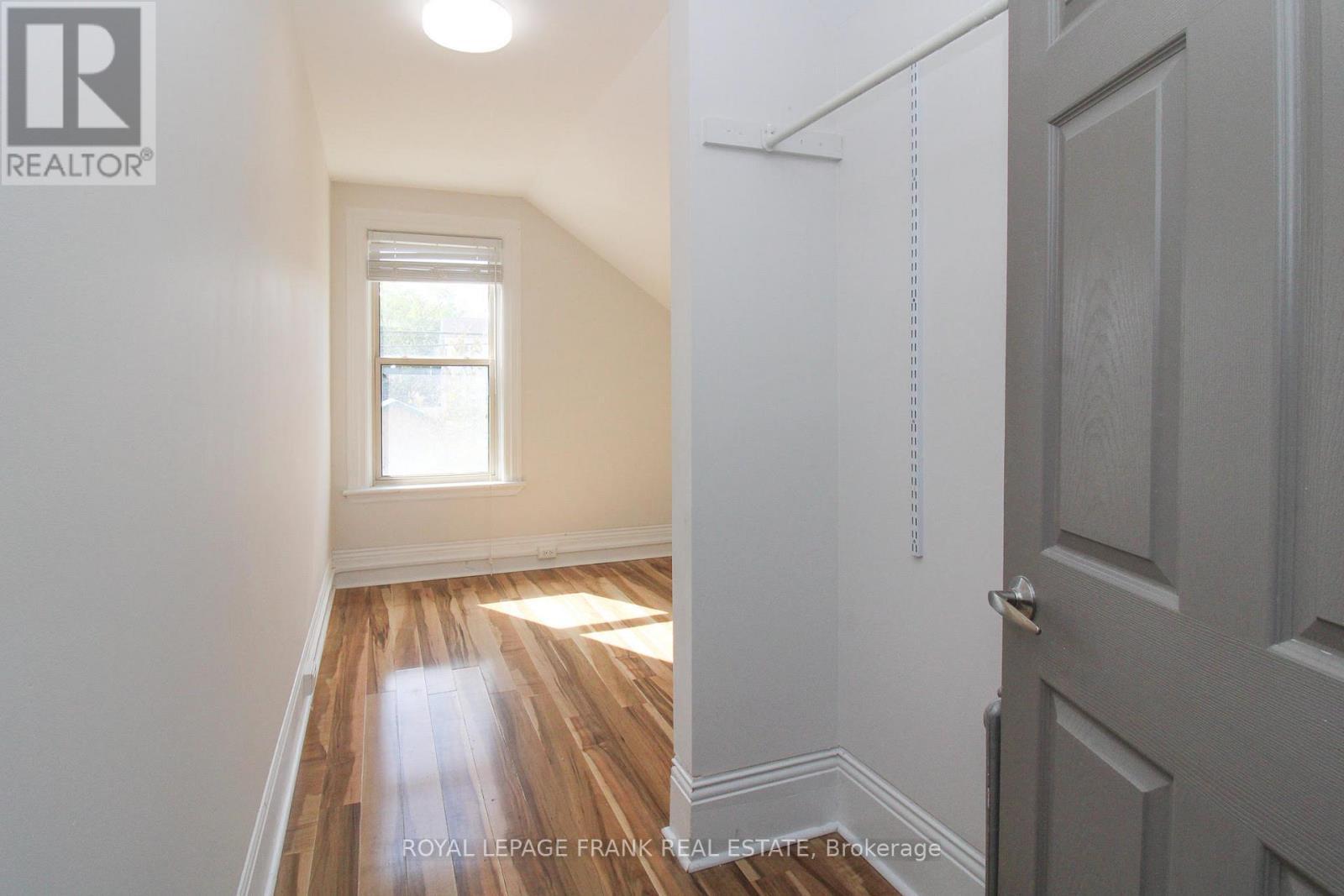 












140 ANTRIM STREET

,
Peterborough (Town Ward 3),




Ontario
K9H3G3


