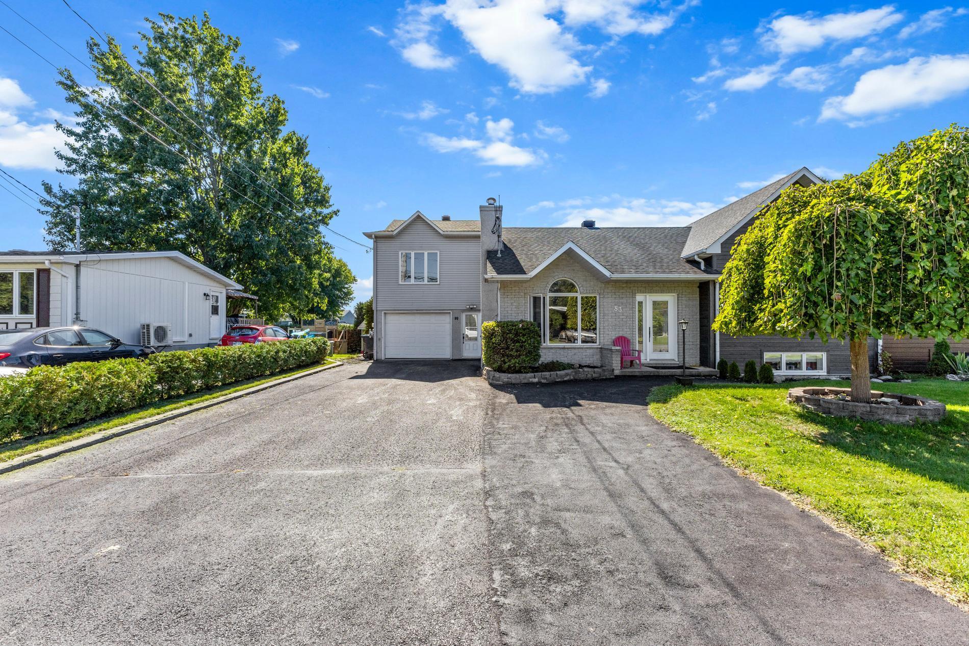 









83

 - 89


Rue Gilmore

,
Mont-Saint-Grégoire,




QC
J0J1K0

