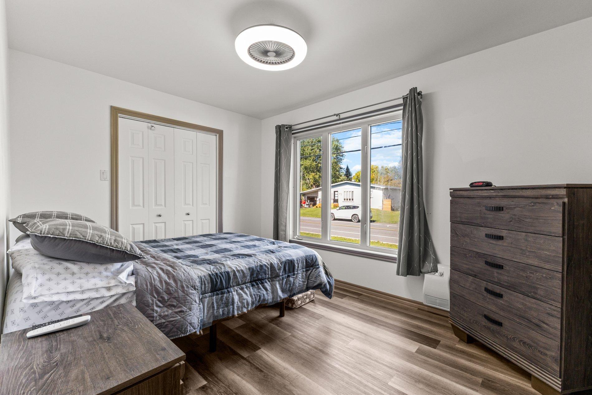 









83

 - 89


Rue Gilmore

,
Mont-Saint-Grégoire,




QC
J0J1K0

