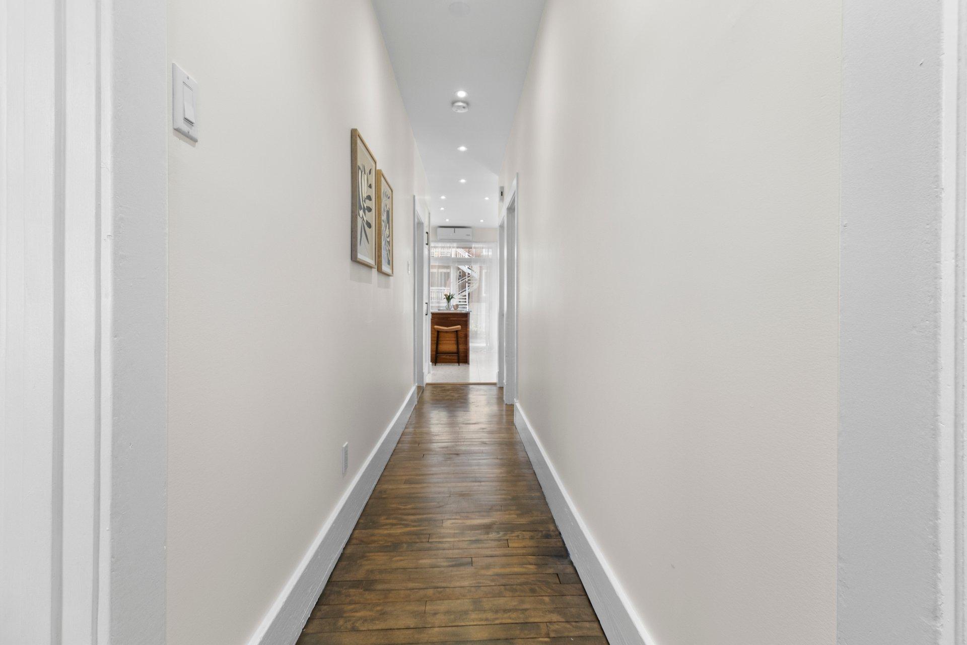 









8840


Rue Berri

,
Montréal (Ahuntsic-Cartierville),




QC
H2M1P6

