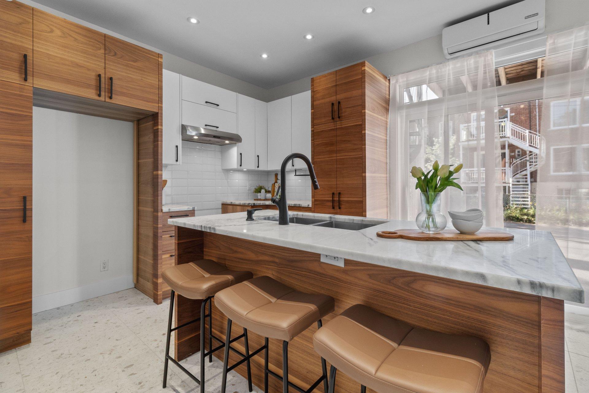 









8840


Rue Berri

,
Montréal (Ahuntsic-Cartierville),




QC
H2M1P6


