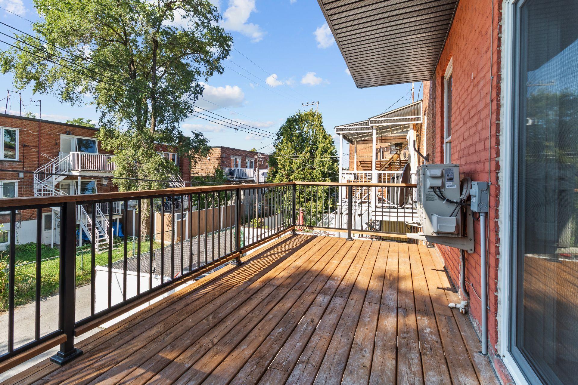 









8842


Rue Berri

,
Montréal (Ahuntsic-Cartierville),




QC
H2M1P6

