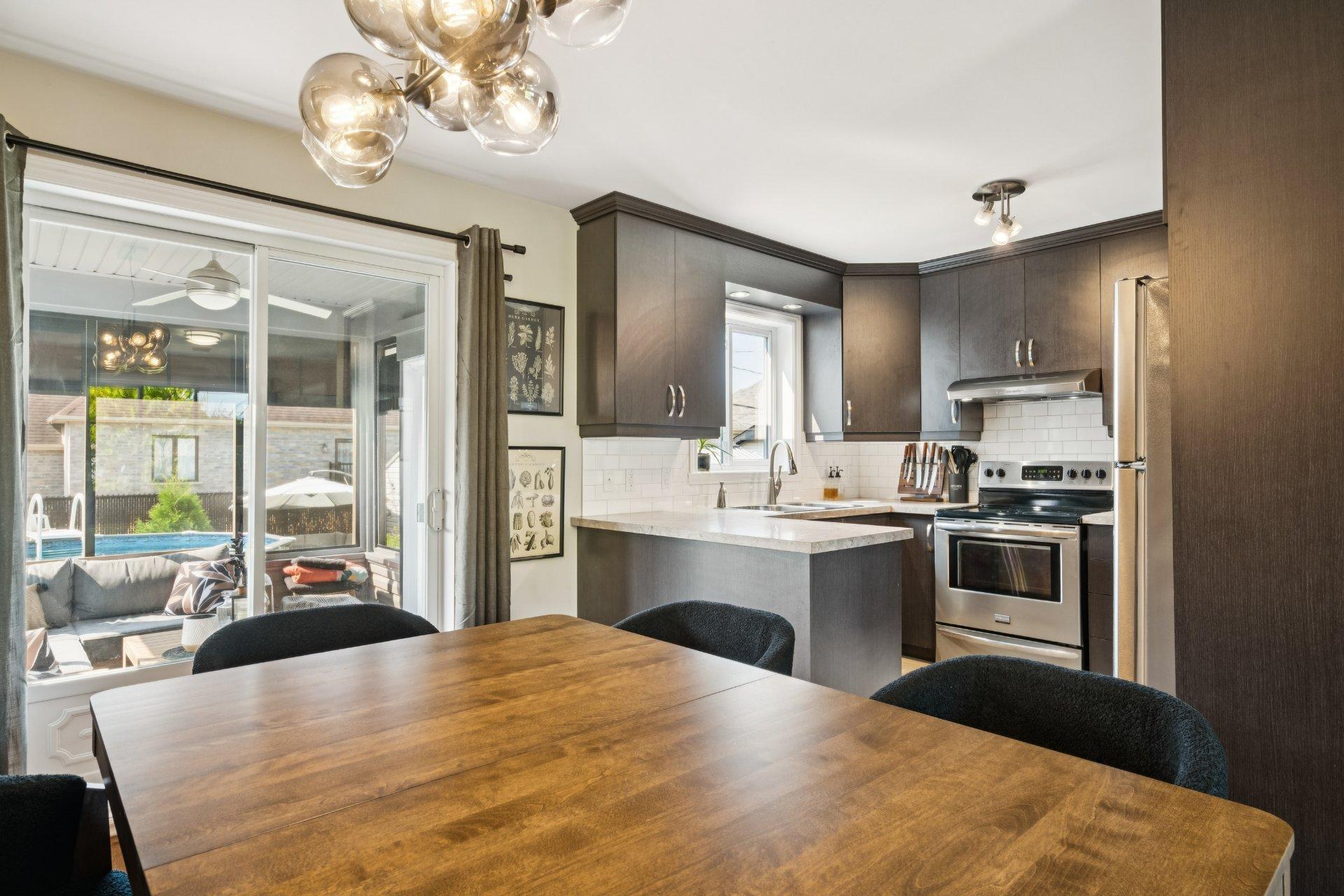 









150


Rue Amanda

,
Saint-Rémi,




QC
J0L2L0

