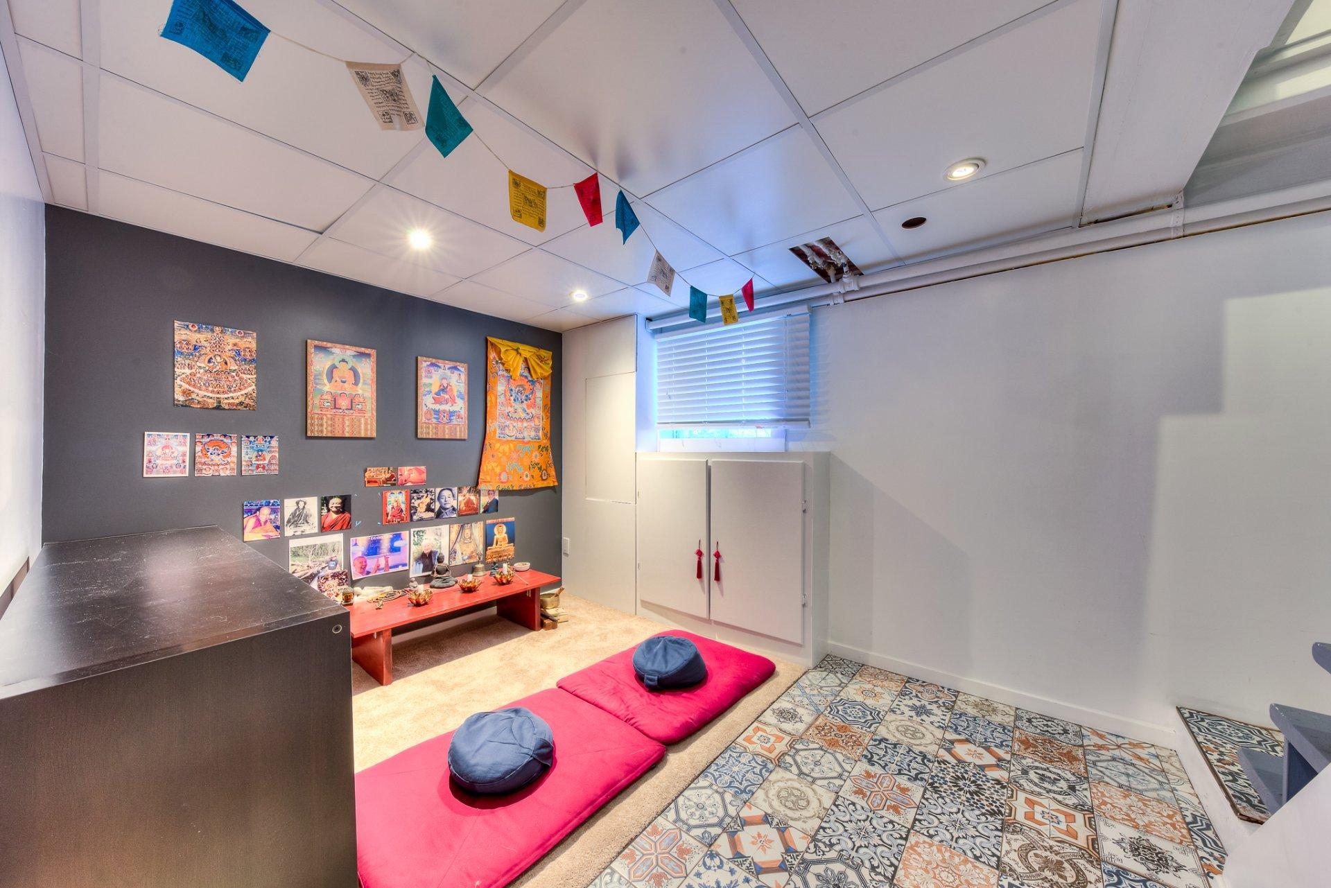 









5440


15e Avenue

, 1,
Montréal (Rosemont/La Petite-Patrie),




QC
H1X2T8

