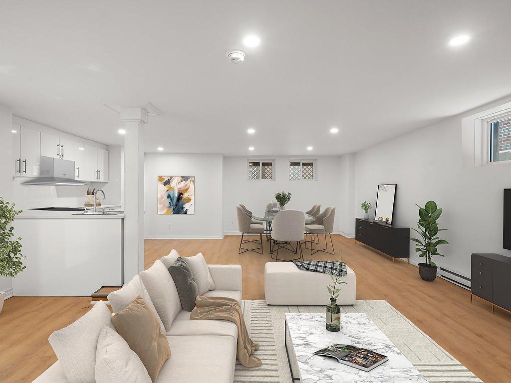 









5739


Av. Trans Island

,
Côte-des-Neiges/Notre-Dame-de-Grâce (Montréal),




QC
H3W3B3

