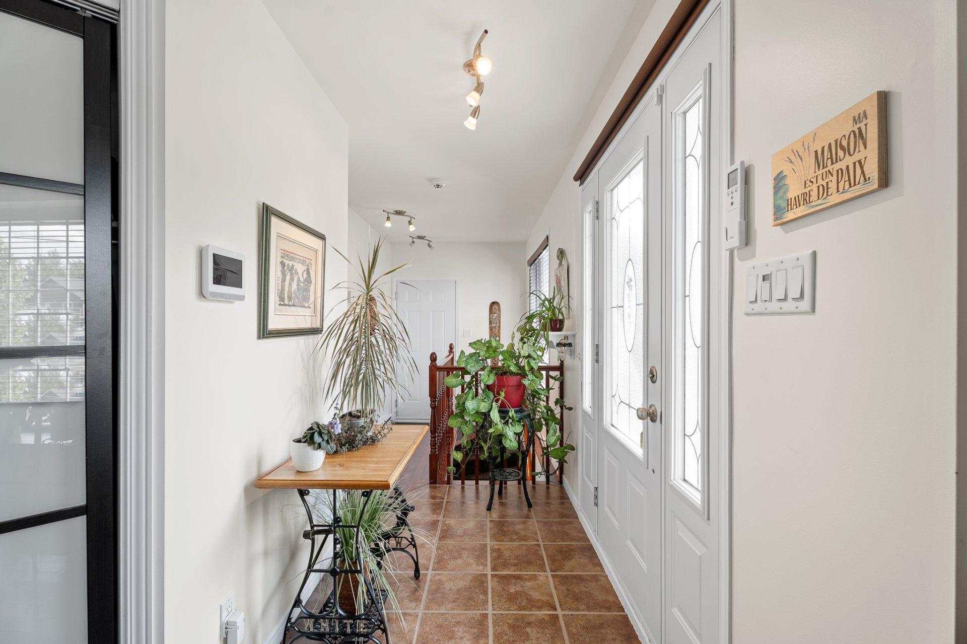 









130


Rue Marguerite

,
Sainte-Agathe-des-Monts,




QC
J8C3L7

