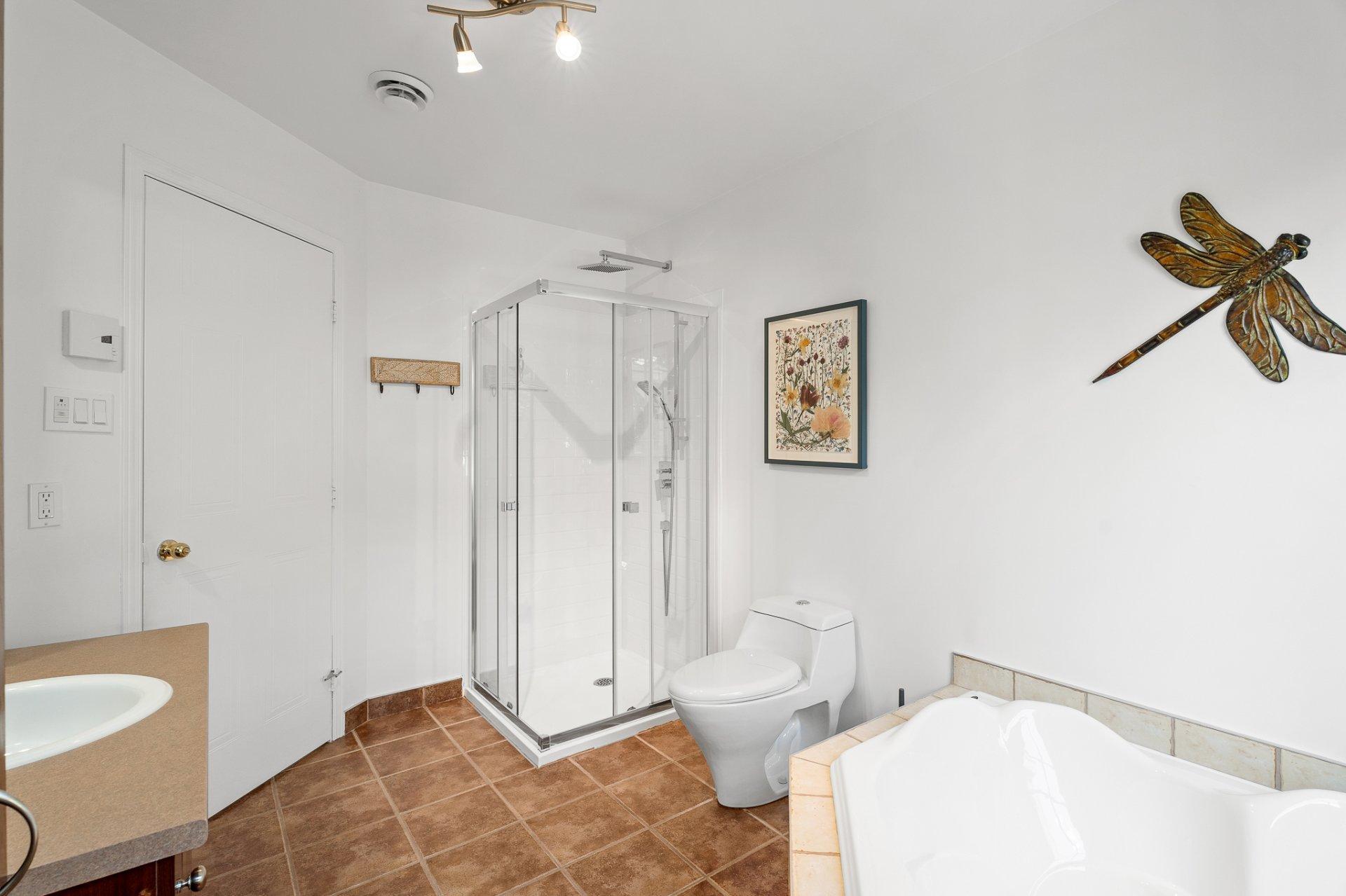 









130


Rue Marguerite

,
Sainte-Agathe-des-Monts,




QC
J8C3L7

