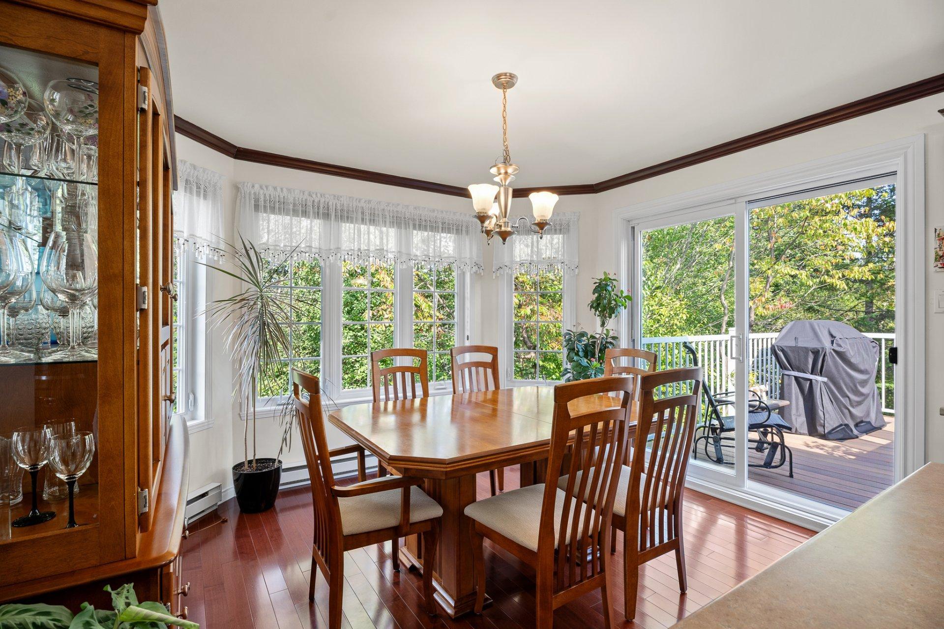 









130


Rue Marguerite

,
Sainte-Agathe-des-Monts,




QC
J8C3L7

