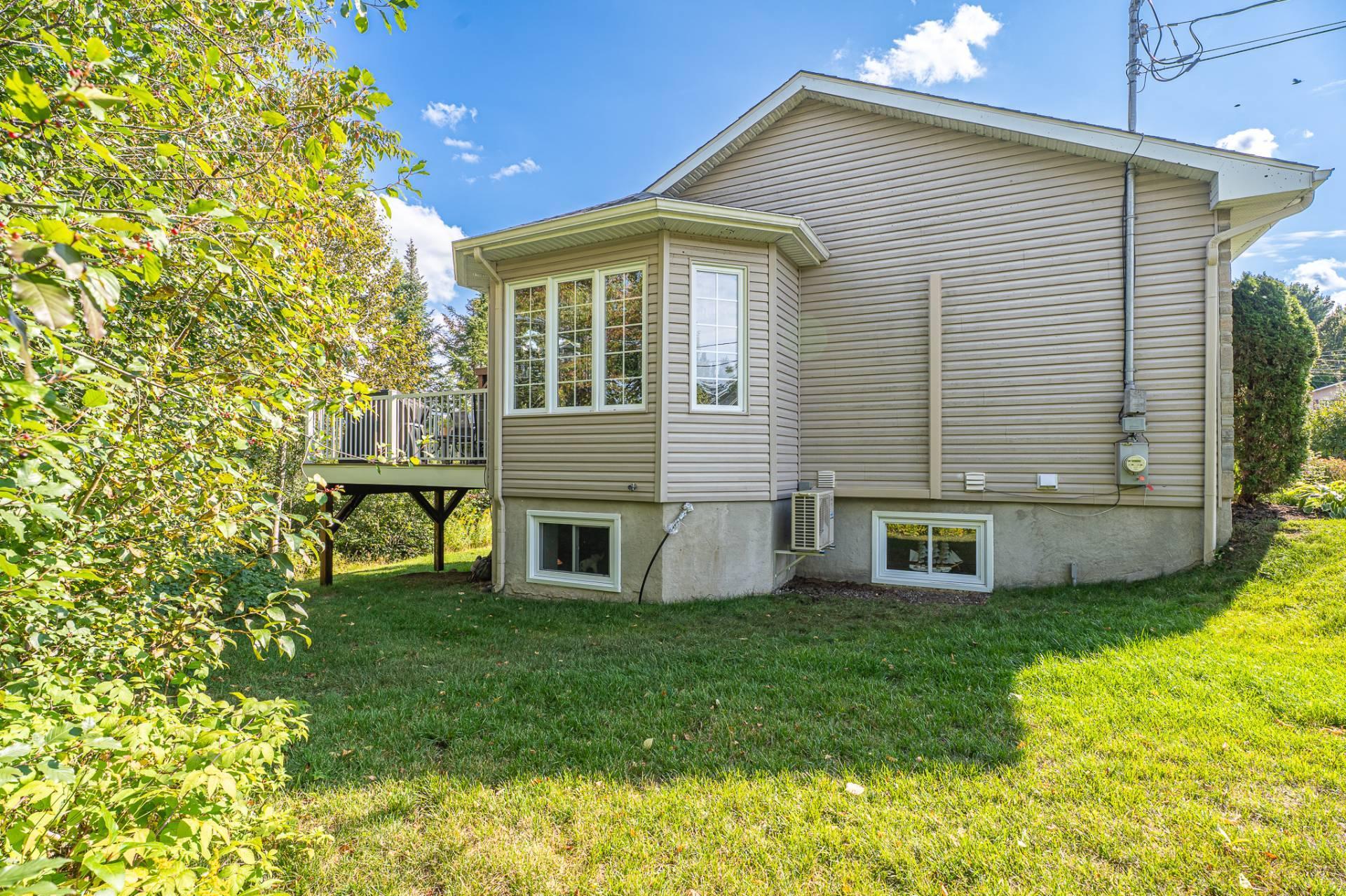 









130


Rue Marguerite

,
Sainte-Agathe-des-Monts,




QC
J8C3L7

