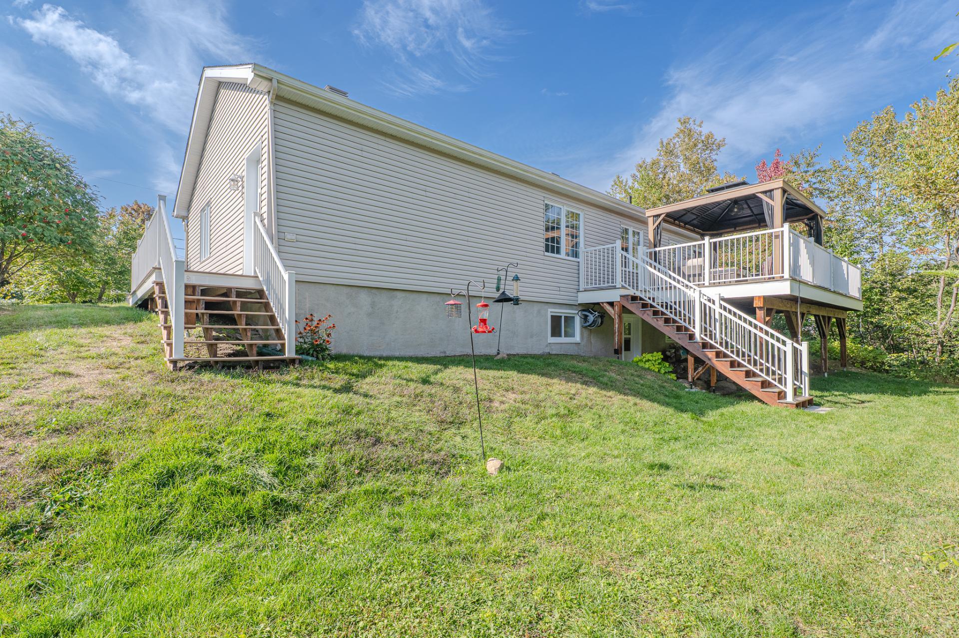 









130


Rue Marguerite

,
Sainte-Agathe-des-Monts,




QC
J8C3L7

