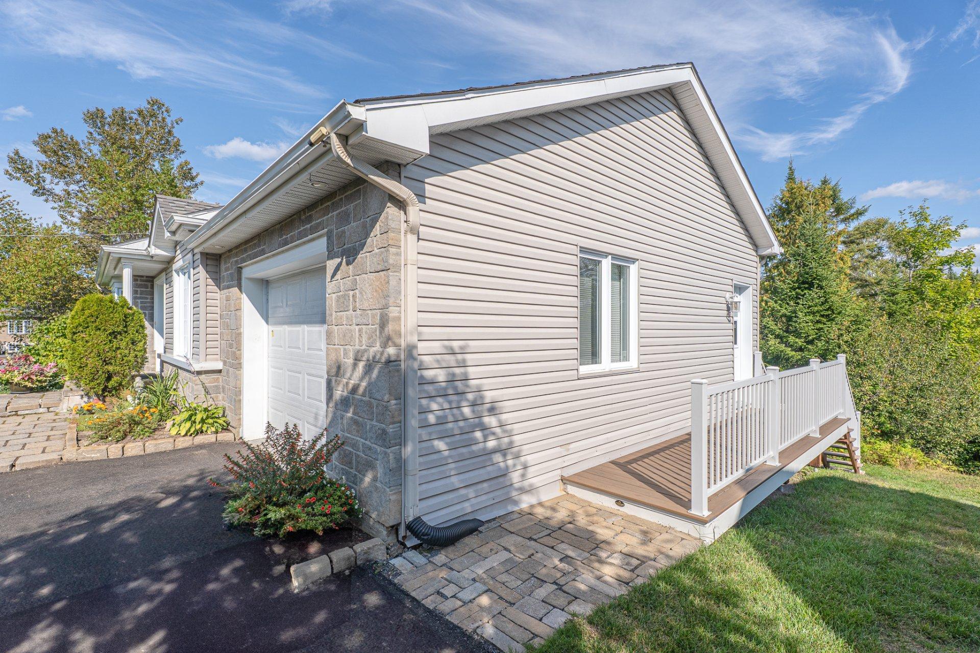 









130


Rue Marguerite

,
Sainte-Agathe-des-Monts,




QC
J8C3L7

