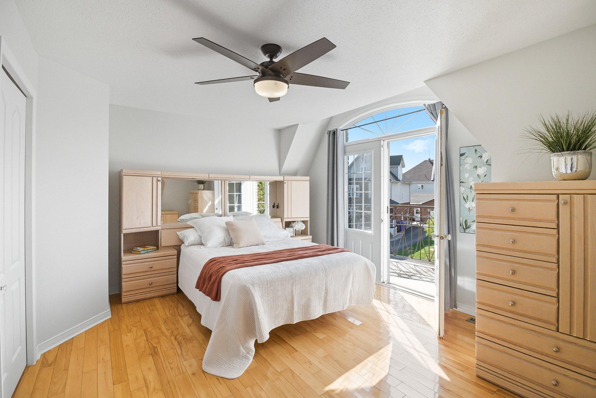 









45


Rue du Firmament

,
Gatineau (Hull),




QC
J9A3J1

